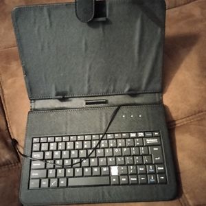 Tablet with KeyboardHolder. 7" X 11.5" For Android Tablet